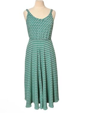 green velvet infant dress KIDS - Green Velvet Dress - Baby/Toddler/Kids – Urban Chic Boutique main image 0